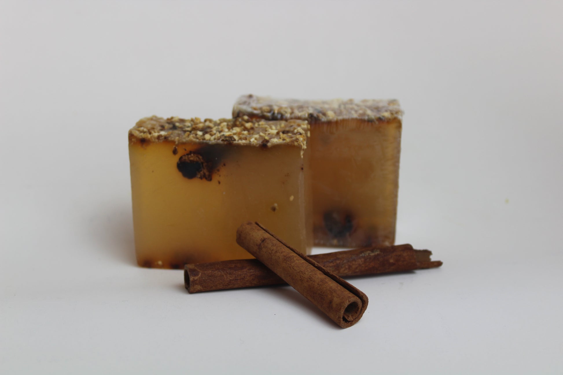 Natural glycerin soap cinnamon and orange peel 100 g
