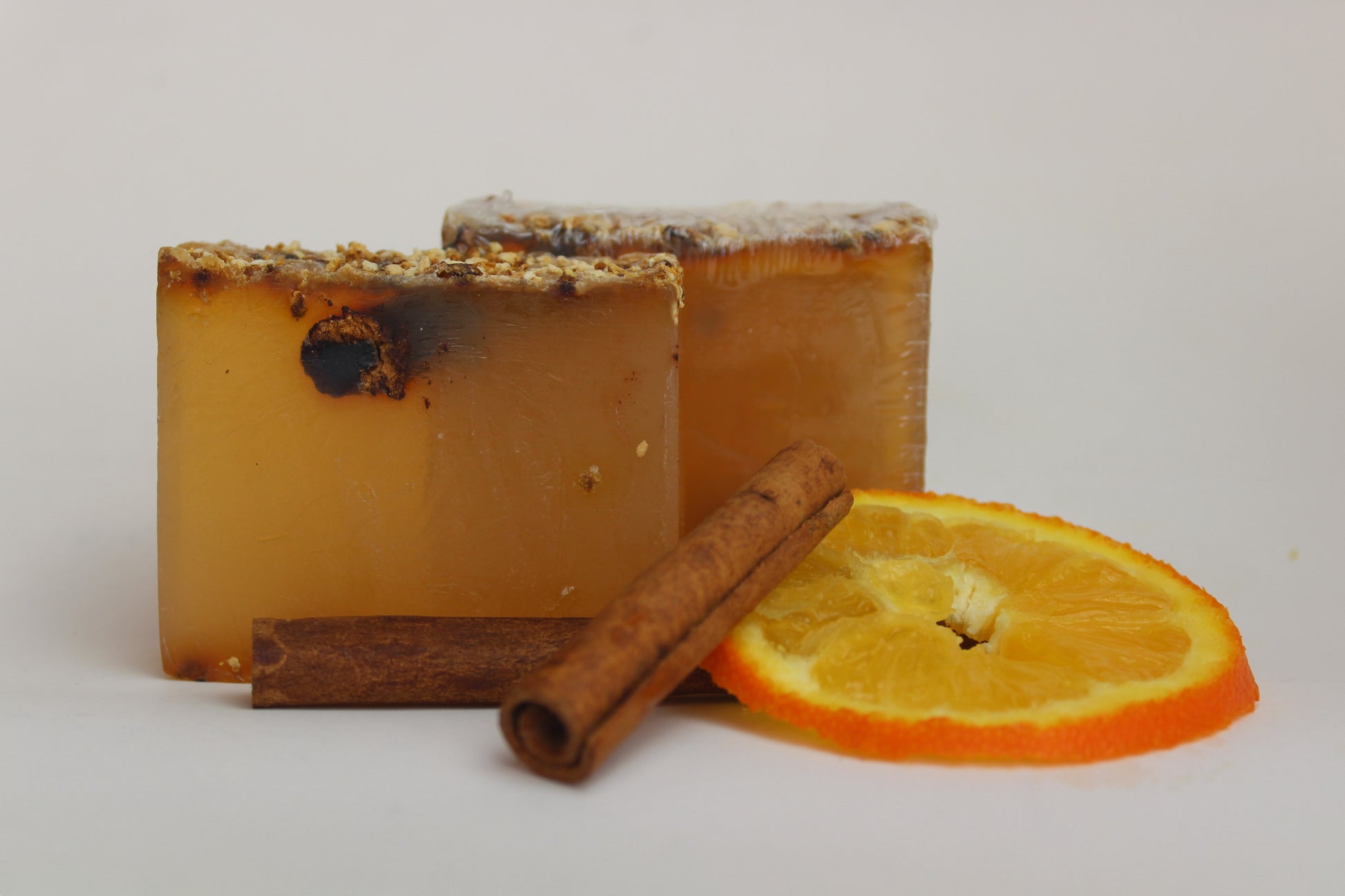Natural glycerin soap cinnamon and orange peel 100 g